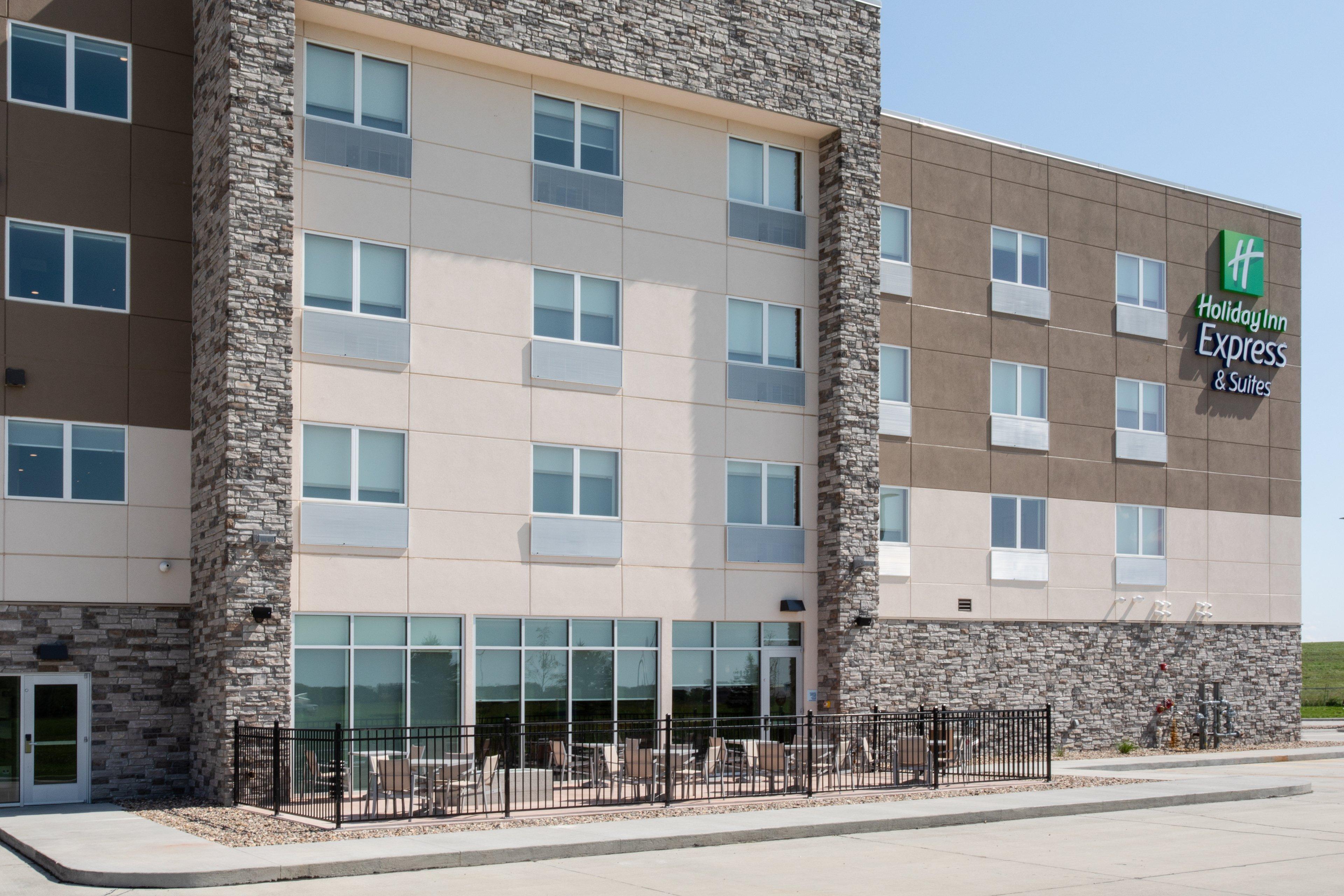 Holiday Inn Express & Suites Sioux City North - Event Center By Ihg Dakota Dunes Extérieur photo